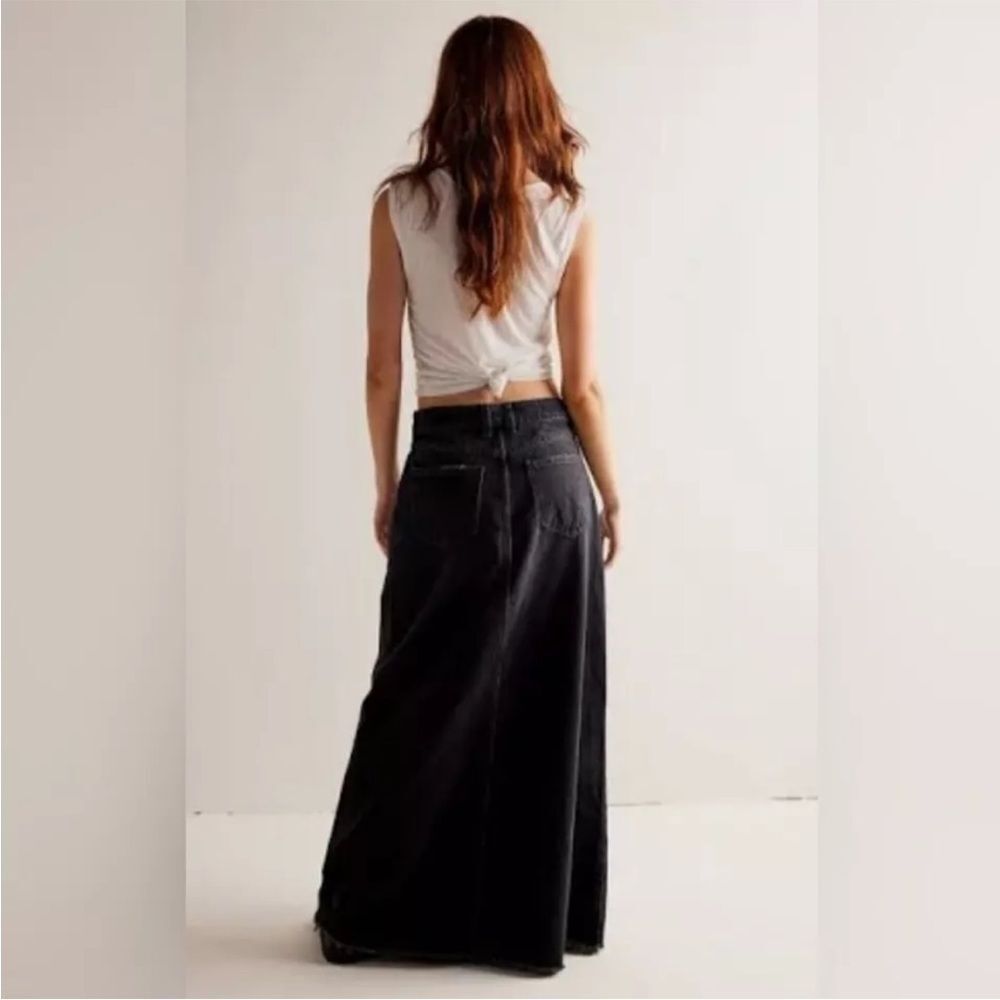 FREE PEOPLE WE THE FREE COME AS YOU ARE DENIM MAXI SKIRT - BLACK 2 - Picture 4 of 12
